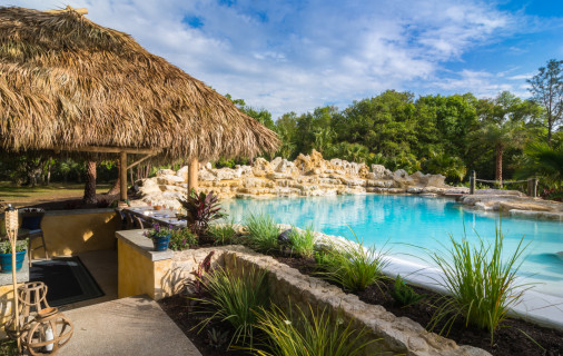 Sarasota-custom-pool-tropical-lagoon-2-16