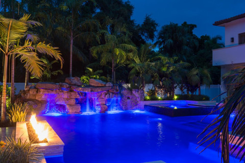 miami-custom-pools-coconut-grove-modern-pool27