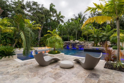 miami-custom-pools-coconut-grove-modern-pool7
