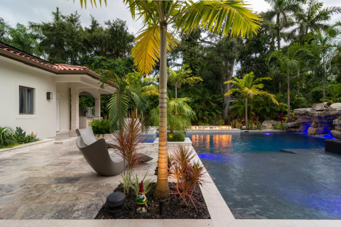 miami-custom-pools-coconut-grove-modern-pool8