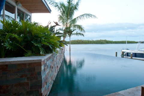Infinity edge pool with bay view