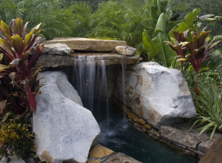 Natural Stone Grotto Waterfall with Elevated Spa