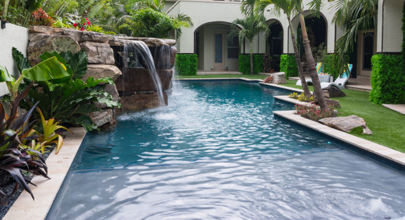 South-florida-custom-pools-costa-rica-8460