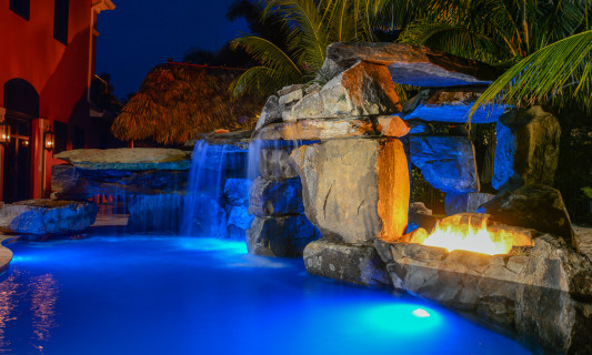 Backyard-custom-pool-resort-wellington-florida--7