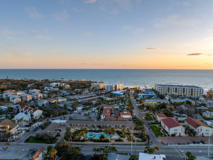 Tropical-Beach-Siesta-Hotel-Low-Res-5