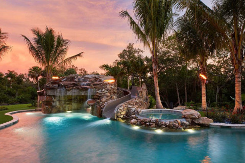 luxury-pool-with-slide2