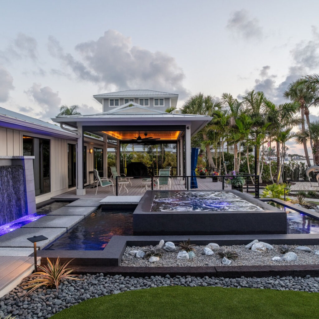 Image of LUCAS LAGOONS  DESIGNER SERIES