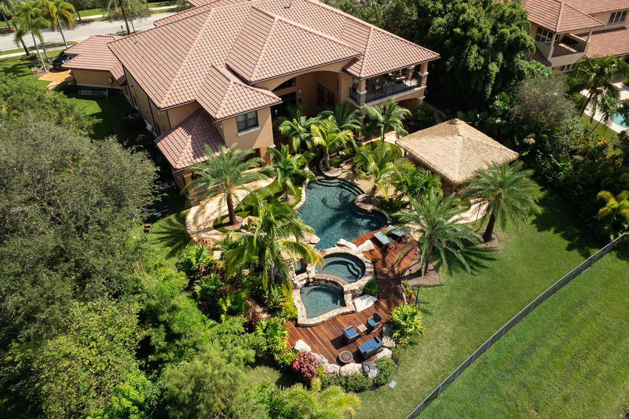 Backyard Oasis in Weston, Florida Image of Weston Fl Pool Designer Weston Fl Pool Designer